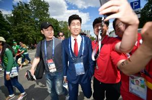 朴智星：韩国队阵容足以冲击世界杯8强，但小组出线是更现实目标