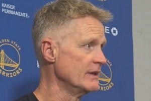 56号秀砍30分！科尔：理查德已证明他能打NBA 他总能做出正确选择