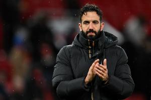 阿莫林：我感受到曼联的人们希望我留在这，低谷时所有人都在支持