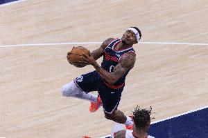 比尔：并非不尊重菲尼克斯 但我回华盛顿打球更有意义&那是我的队